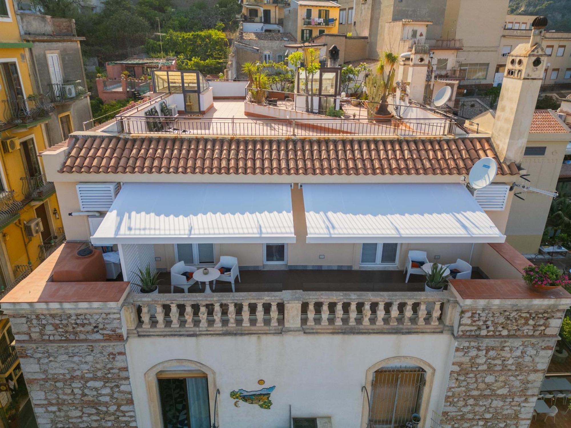 La Terrazza Di Porta Messina Hotel Taormina Exterior photo