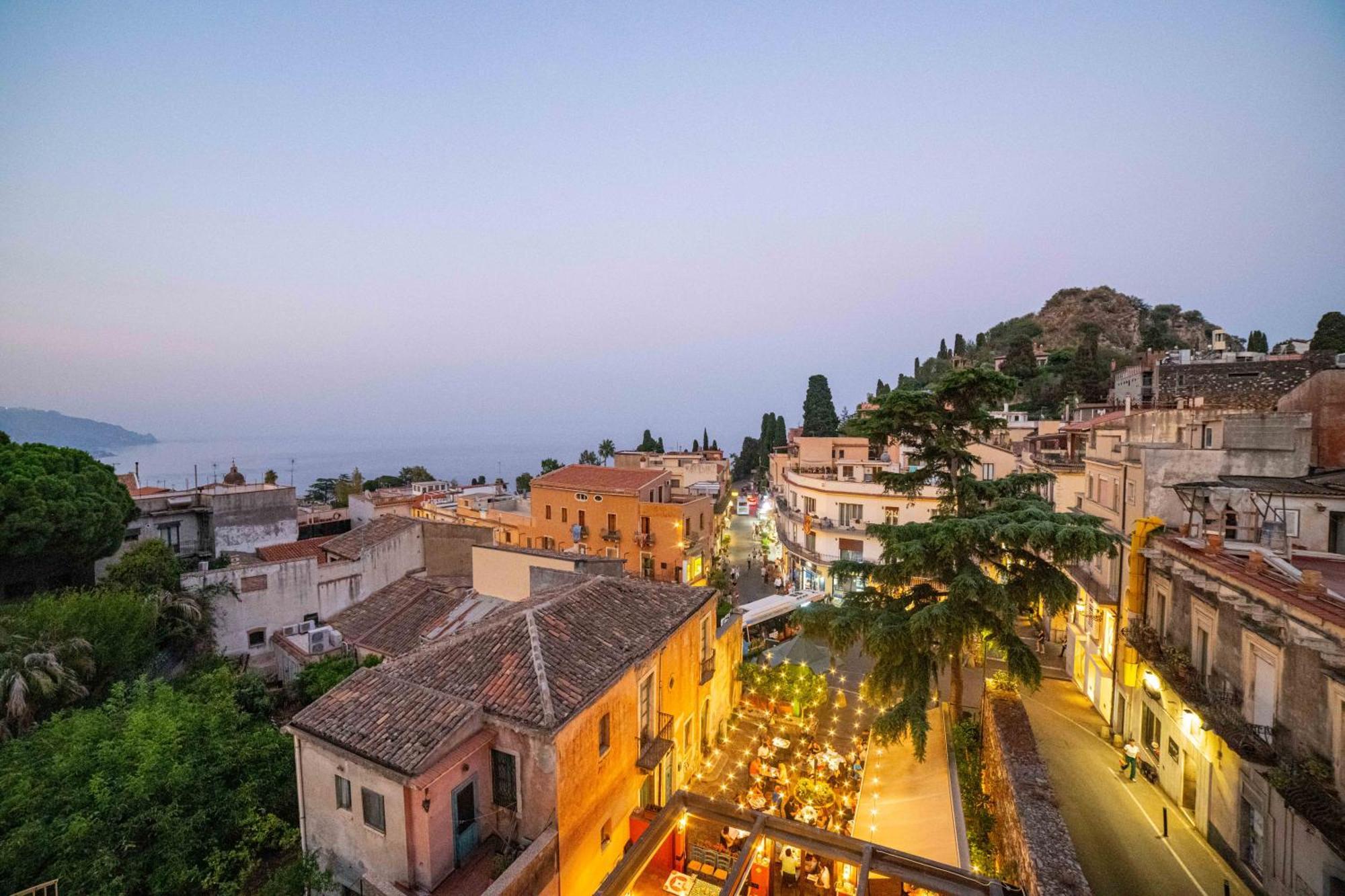 La Terrazza Di Porta Messina Hotel Taormina Exterior photo